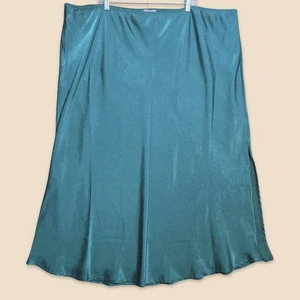 Maurices Rock Damen Übergröße 3X smaragdgrün Satin Slip-Stil Maxi Urlaub  - Bild 1 von 8