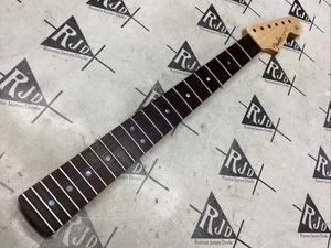 Warmoth Strat moderner E-Gitarrenhals Flame Qtr gesägter Ahorn - Bild 1 von 12