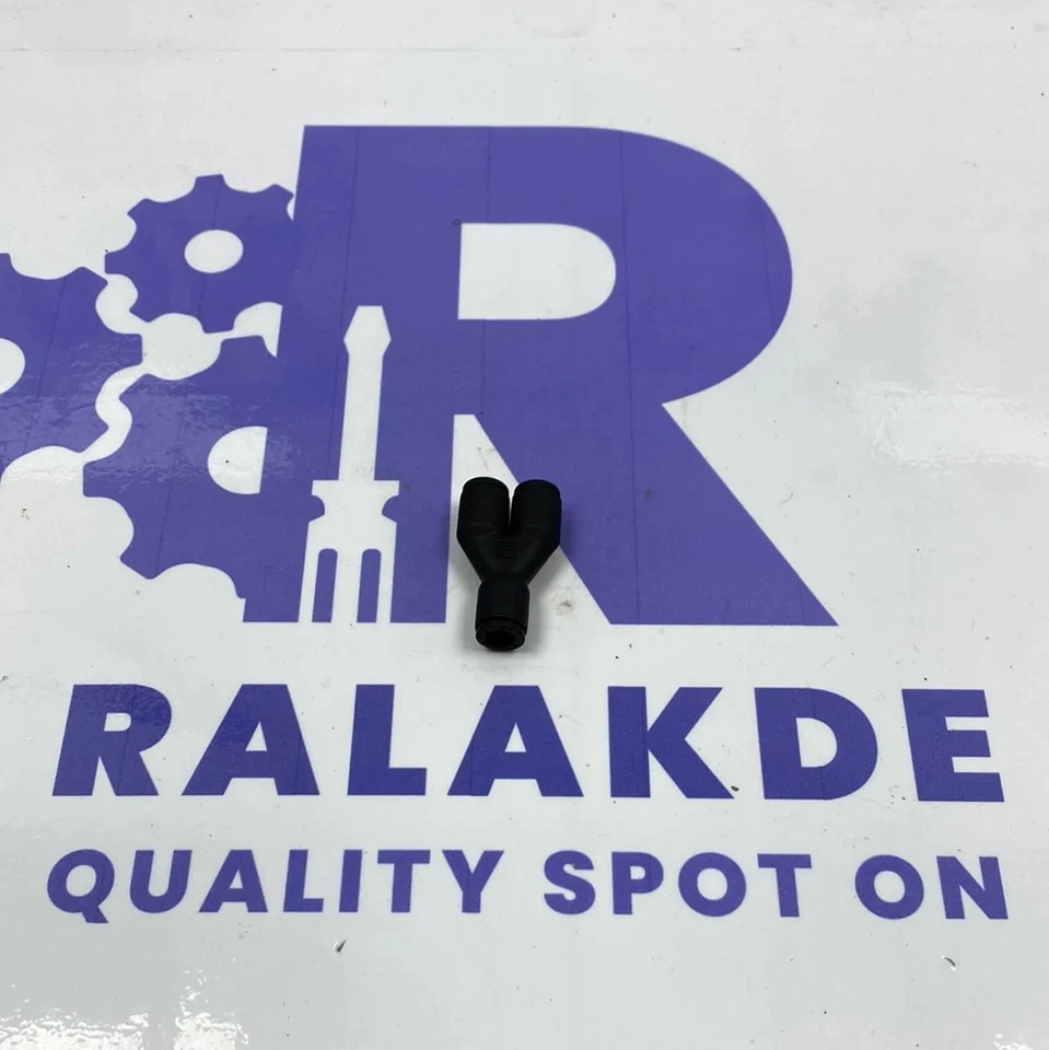 LEGRIS PNEUMATIC PUSH LEGRIS PNEUMATIC PUSH IN FITTINGS F 6 MM Y SHAPE - Image 1 of 1