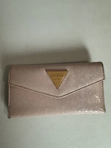 GUESS LIGHT PINK WALLET - Picture 1 of 9