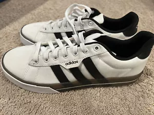 adidas Mens Sneakers Size 9 New 753002 - Picture 1 of 6