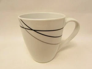 Alec by Tabletops Becher Black & Gray Lines b424 - Bild 1 von 2