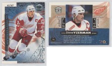 1999-00 Pacific Dynagon Ice Blue /67 Steve Yzerman #79 HOF