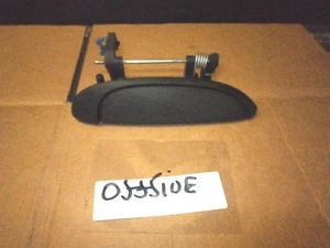 RENAULT CLIO MEGANE ,SCENIC OFFSIDE DRIVER SIDE FRONT REAR EXTERIOR DOOR HANDLE - Picture 1 of 1