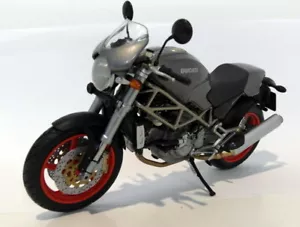 Minichamps 1/12 Scale diecast - 122 120121 Ducati Monster S4 Metallic grey - Picture 1 of 5
