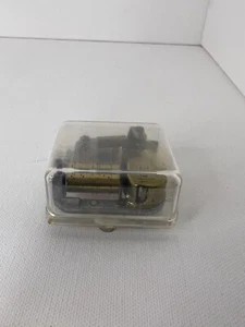 Plays On Wisconsin Reuge 18 note music box movement Swiss - Picture 1 of 4
