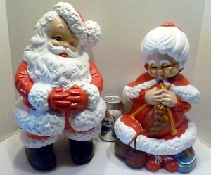 Figuras de cerámica 1981 Santa & Mrs Claus 15" molde atlántico guiñando tejido - Imagen 1 de 12