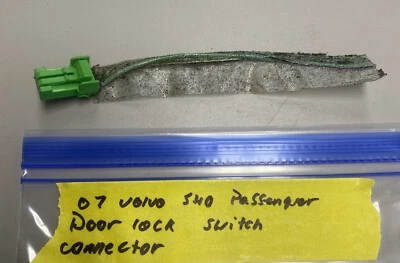 Volvo S40 2007 conector interruptor de bloqueo de puerta lado pasajero delantero derecho Foto 1 de 3