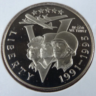 1993-P World War 2 WWII Proof Half Dollar 1991-1995 US Mint Commemorative - Image 1 of 4
