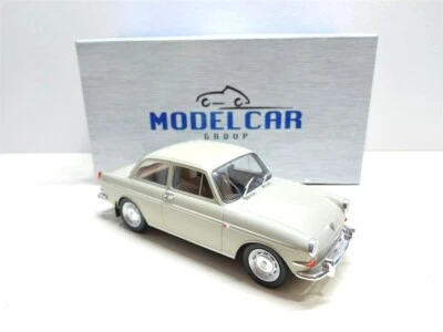 Volkswagen 1500 S (Typ 3) Grigio del 1963 - 1/18 MCG - Immagine 1 di 4