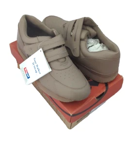 New Propet Women's Tour Walker II Strap Walking Shoes Taupe Leather Size 12 2EX - Picture 1 of 4