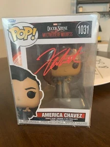 Signierter Funko Pop - Xochitl Gomez - Doctor Strange - America Chavez #1031 - Bild 1 von 4