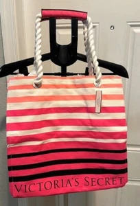 Neu mit Etikett Victoria's Secret große Strandtasche gestreift Weekend - Bild 1 von 7
