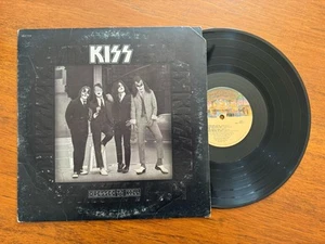 1975 Kiss LP DRESSED TO KILL Casablanca NBLP7016 ORIGINAL Vinyl Metal Glam - Picture 1 of 6