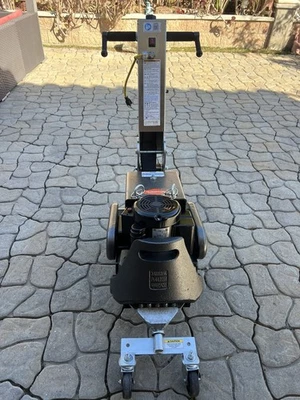 2021  National 6280HD GLADIATOR FLOOR SCRAPER - Image 1 of 4