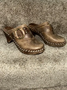 Frye Women's 6M Charlotte Ring Heeled Brown Leather Mules/Clogs 70770 Distressed - Picture 1 of 9