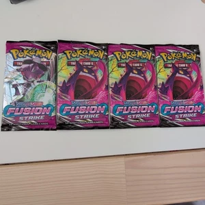 Pokemon Fusion Strike Sealed Booster Packs X4 New & Sealed - Afbeelding 1 van 6