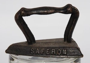 ZWEI MINIATUR TRAURIGE EISEN BRIEFBESCHWERER MIT MASSENGILL SAFERON - Bild 1 von 4