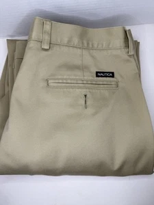VTG Men's Nautica Rigger Khaki Classic Fit Pleated & Cuffed Pants Biege 36Wx32L - Picture 1 of 7