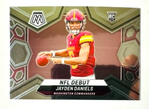 2024 Panini Mosaic Jayden Daniels RC #272 NFL Debut Base Commanders ¡Estrella novato! - Imagen 1 de 3