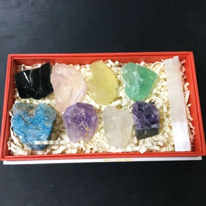Kit Crystal Healing 7 Crystals Rough Seven Chakra Stones Rough Mineral Stone Set - Foto 1 di 4