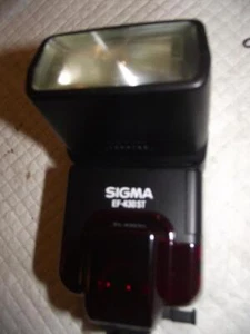 SIGMA EF-430ST AUTOMATIC ELECTRONIC FLASH FOR MINOLTA MAXXUM/SONY A MOUNT - Picture 1 of 3