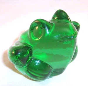 Pre-Owned Silvestri Handcrafted Green Glass Frog Art Glass Paperweight Figurine - Picture 1 of 6