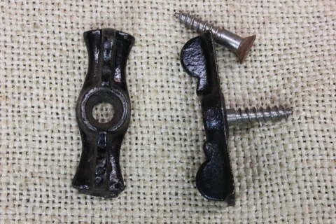 2 Old Cabinet Latches 1 3/4" bow tie turn button Jelly cupboard vintage stock Cover