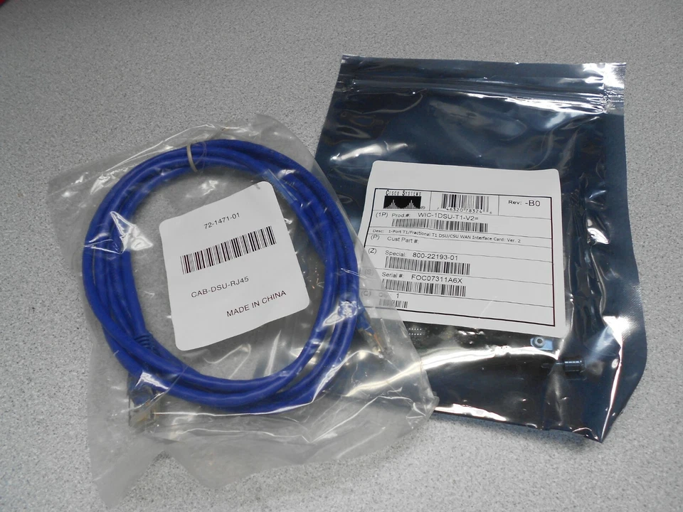 WIC-1DSU-T1-V2 Cisco WAN Interface Card ORIGINAL WIC-1DSU-T1 V2  - Image 1 of 1