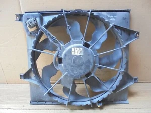 KIA SOUL 2012 1.6 CRDI DIESEL AUTO KÜHLERLÜFTER MIT VERKLEIDUNG - Bild 1 von 4