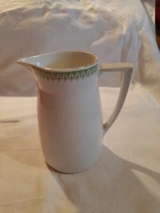 hübsches großes Milchkännchen KPM weiß (ca. 14 cm hoch) - Bild 1 von 5