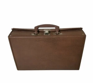 Retro Faux Leather Brown Carry Cassette Holder Case Holds 30 Handle Briefcase - Picture 1 of 12