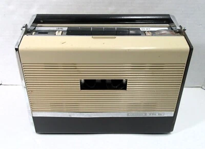 VINTAGE GRUNDIG TK6 FEEL TO REEL TAPE RECORDER WEST GERMANY TURNS ON - Image 1 of 4