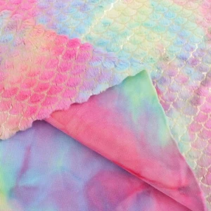 1,6m Kunstfellstoff Meerjungfrau Schuppenmuster Tuch Fell Polster bunt Batik - Bild 1 von 18