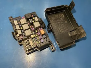 2009-2010 Kia Optima Engine Relay Junction Fuse Box 919502G790 - Picture 1 of 3