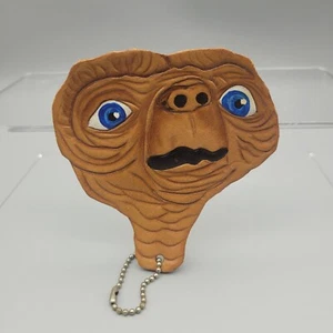 De colección Universal Studios Cuero E.T. Llavero con cabeza en relieve - Imagen 1 de 4