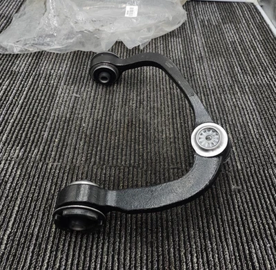 Brazo de control Detroit K80308 para Ford F150 Expedition Lincoln Navigator Mark LT Foto 1 de 4