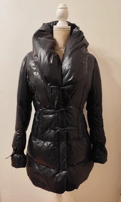 Damen  kurze  warmer Wintermantel Gänsedaunen  von ADD, Gr. 36-38 - Bild 1 von 4