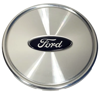 Оригинальный серебристый центральный колпак ступицы для Ford Crown Victoria 2003–2008 годов выпуска 3W73-1A096-AA - Изображение 1 из 4