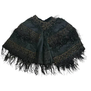 Capelet de seda victoriano XS de la década de 1890 con cuentas como está (agujeros) ¿Disfraz embrujado? - Imagen 1 de 12