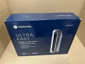 Motorola MG8702 DOCSIS 3.1 Cable Modem+AC3200 Wi-Fi Gigabit Router Black MG8702 - Picture 1 of 3