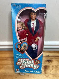 1986 Vintage Mattel Heart Family Kiss & Cuddle Dad And Baby Girl 3141 Box Sealed - Picture 1 of 13
