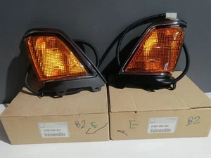 34300-SA5-943-34350-SA5 -743 OEM Honda Accord 1983 Turn Signal Chrome Trim L&R - Picture 1 of 12