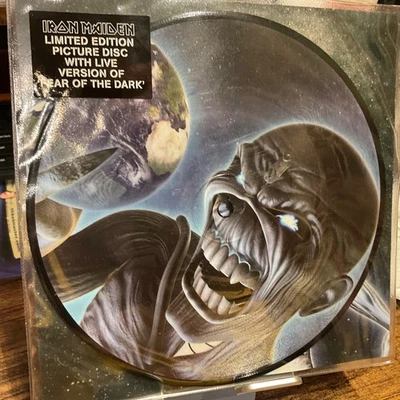 IRON MAIDEN  Different World 7"  Picture Disc  2006 UK  EMI ‎– EM 714 - Image 1 of 2
