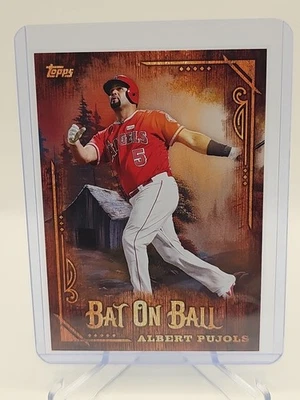 2025 Topps x Bob Ross: The Joy of Baseball #BOB-5 ALBERT PUJOLS Bate en pelota Foto 1 de 2