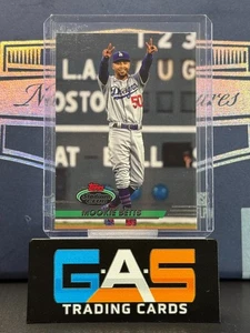 2024 Topps Stadium Club Mookie Betts Design Variation #167 SSP Dodgers - Picture 1 of 2