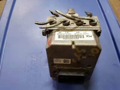 2004-2005-2006-2007-2008 CADILLAC STS CTS SRX ABS PUMP MODULE 15253224 15253230 - Image 1 of 3