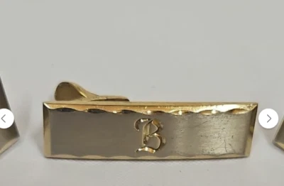 3 items -Vintage Silver/Gold Tone Letter "B"Monogram  (2) Cufflinks & (1) LAPEL - Image 1 of 4