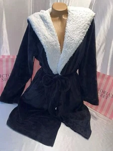 Victorias Secret Robe Fleece Trim SUPER Soft M/L Black - Picture 1 of 3