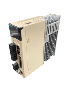 VEICHI SD700-3R3A-PA 1PH/3PH 200-240V SERVOMOTEUR ETAT NEUF - Bild 1 von 5